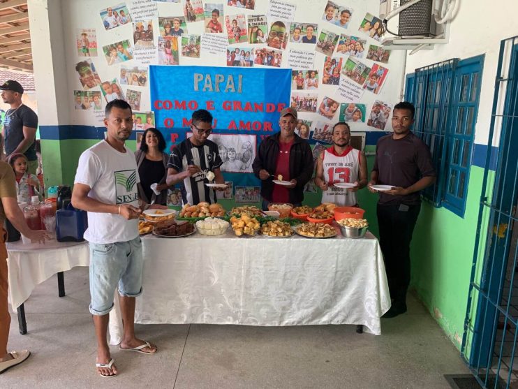 Eunápolis: escolas da rede pública municipal comemoram Dia dos Pais com atividades repletas de homenagens 14