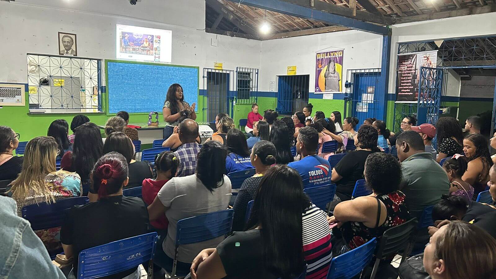 Eunápolis: escolas da rede pública municipal comemoram Dia dos Pais com atividades repletas de homenagens 9