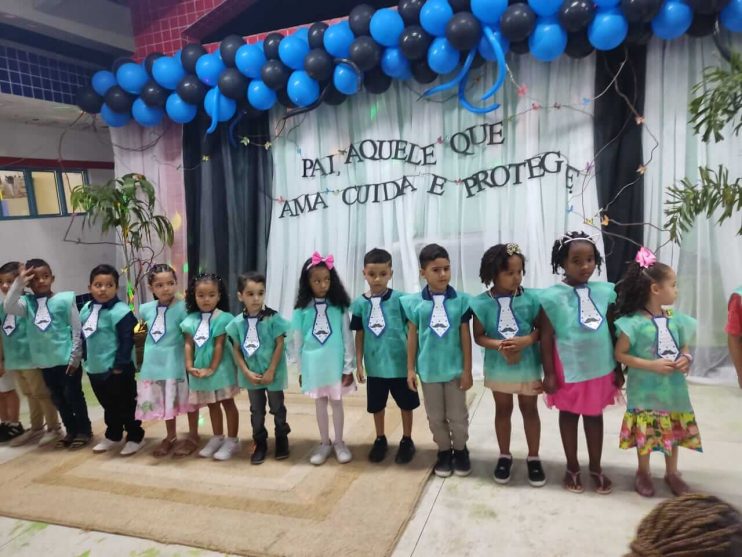 Eunápolis: escolas da rede pública municipal comemoram Dia dos Pais com atividades repletas de homenagens 17