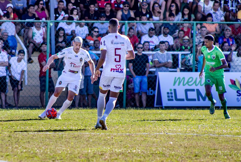 PORTO SEGURO MANTÉM LIDERANÇA APÓS VITÓRIA CONTRA BELMONTE 34