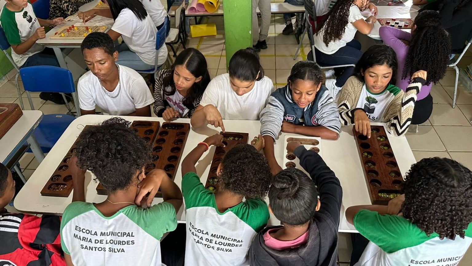 Eunápolis: escola do Ponto Maneca lança oficina para ampliar interesse dos alunos pela matemática Eunápolis: escola do Ponto Maneca lança oficina para ampliar interesse dos alunos pela matemática 9