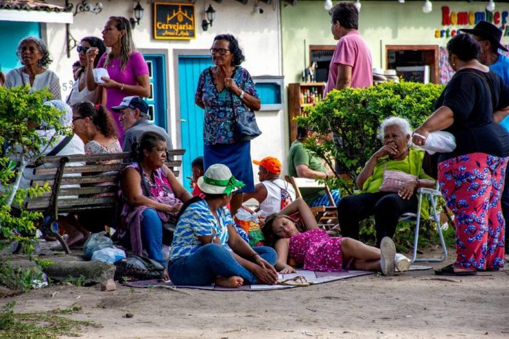 Fé e devoção reúnem multidão em honra a N. Srª d´Ajuda 40