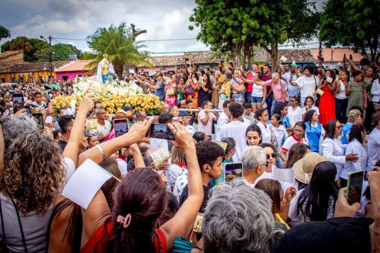 Fé e devoção reúnem multidão em honra a N. Srª d´Ajuda 30