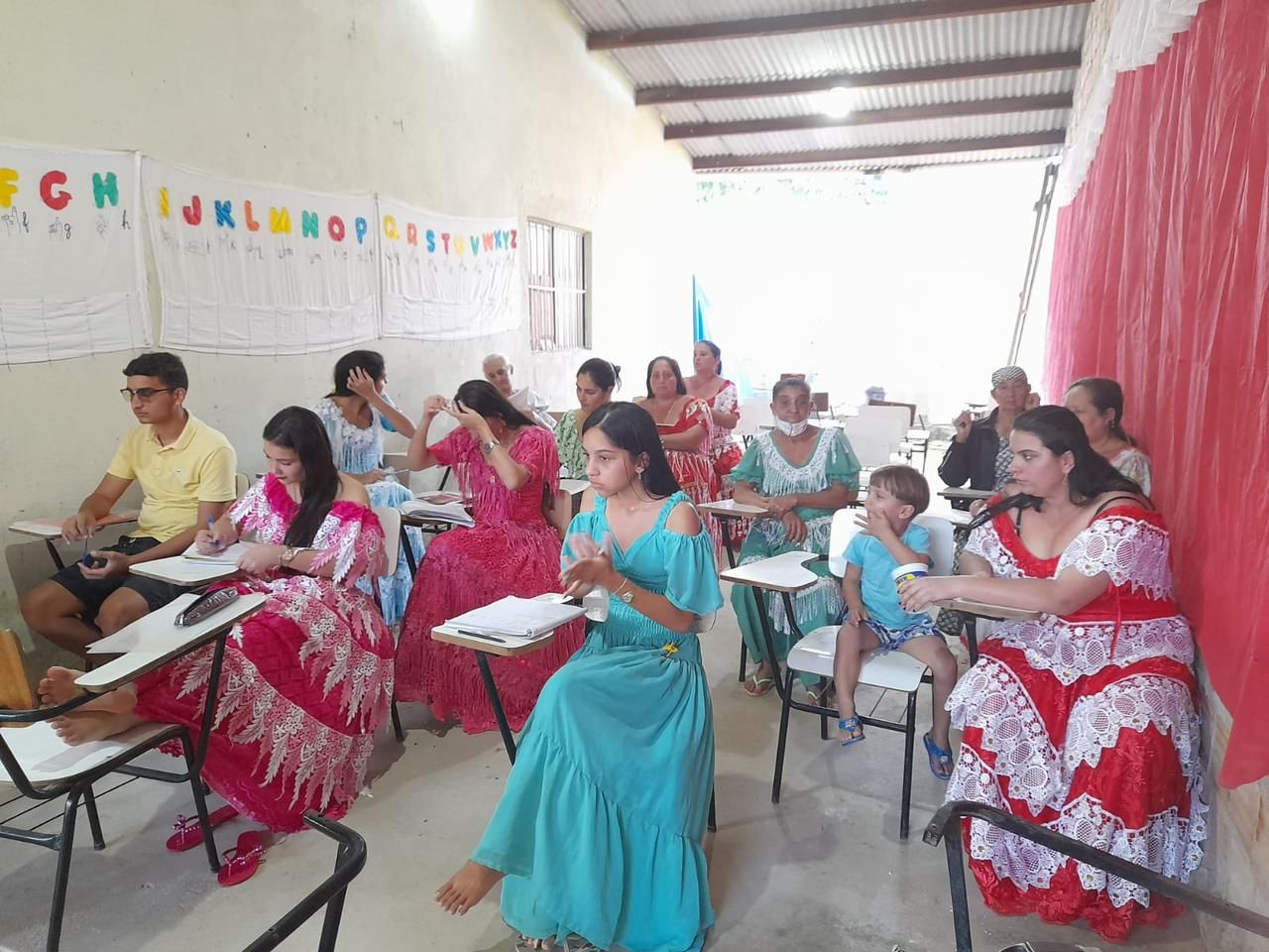 Porto Seguro aprova lei inovadora para integração da comunidade cigana ao ensino municipal 14