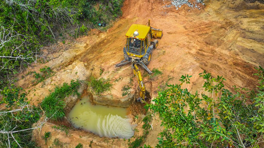 Prefeitura de Eunápolis avança na construção da ponte do Km 12 sob a direção da prefeita Cordélia Torres 5