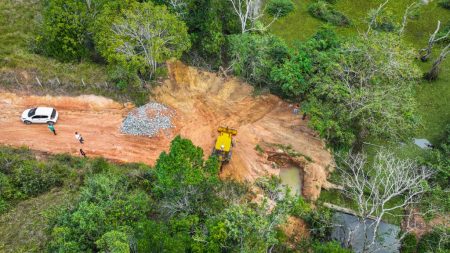 Prefeitura de Eunápolis avança na construção da ponte do Km 12 sob a direção da prefeita Cordélia Torres 5