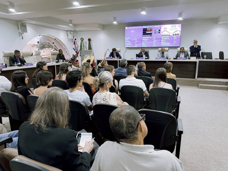 Autoridade portuguesa é homenageada em Porto Seguro 17