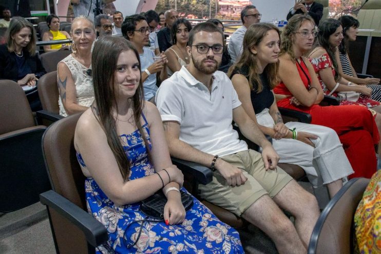 Autoridade portuguesa é homenageada em Porto Seguro 27