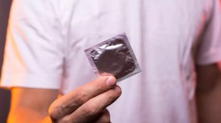 CCJ aprova projeto que prevê prisão para quem retirar preservativo sem consentimento 9