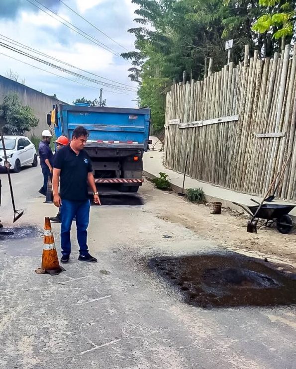 Operação tapa-buracos melhora condições de tráfego no bairro Maria Viúva, em Trancoso 15