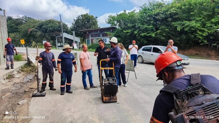 Operação tapa-buracos melhora condições de tráfego no bairro Maria Viúva, em Trancoso 23