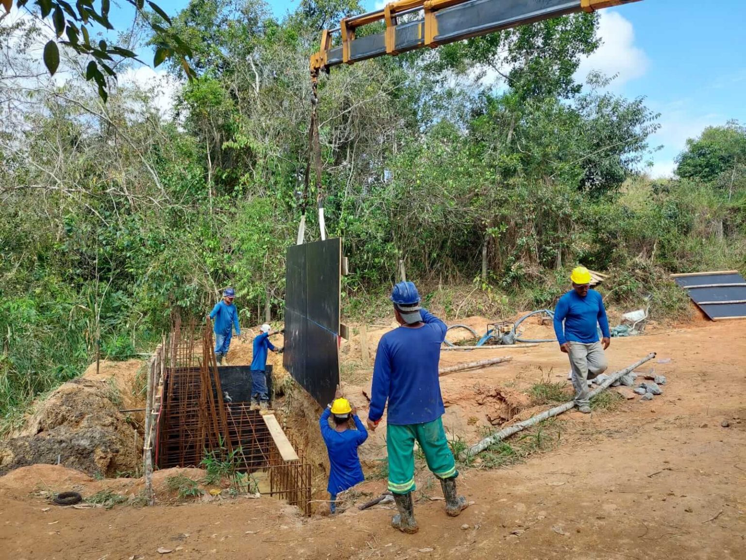 Sob liderança da prefeita Cordélia Torres, obras avançam para melhorar vida das comunidades rurais 10