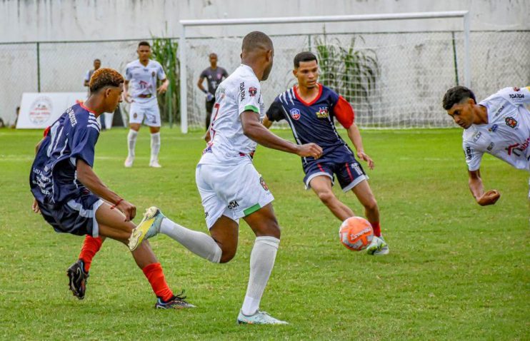 Porto Seguro goleia Mascote e se classifica em primeiro 20