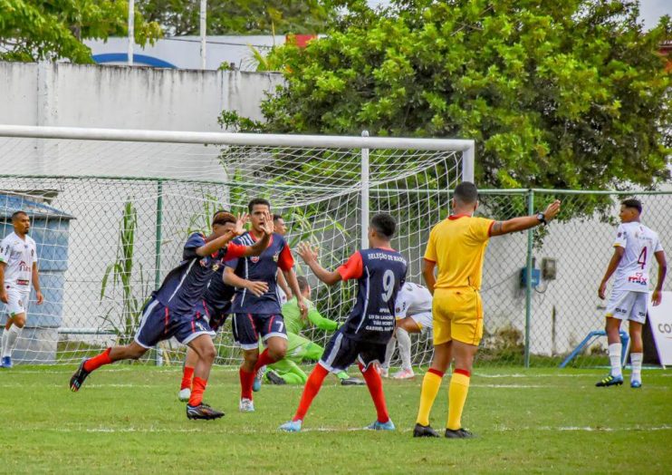 Porto Seguro goleia Mascote e se classifica em primeiro 21