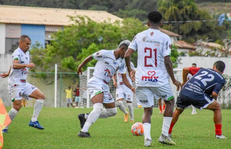 Porto Seguro goleia Mascote e se classifica em primeiro 28