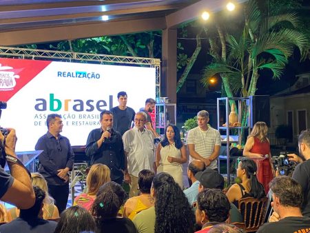 Sucesso total na abertura do Festival Gastronômico “Temperos de Cabrália”, em uma noite especial repleta de sabores 4