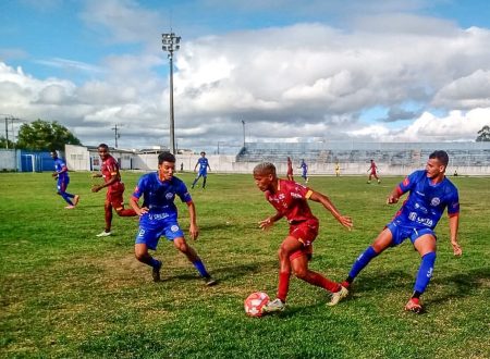 JOGOU BEM: Porto Seguro venceu Teixeira de Freitas 9