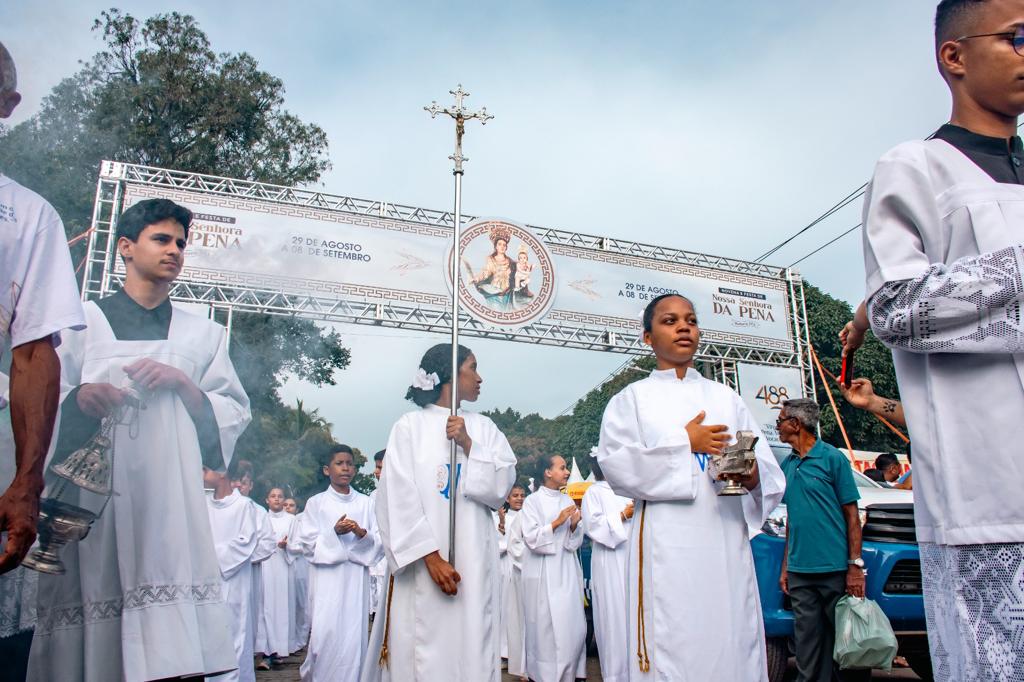 MULTIDÃO CELEBRA FESTA DA PADROEIRA NOSSA SENHORA DA PENA EM PORTO SEGURO 9