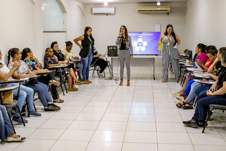 SEMINÁRIO DE ATUALIZAÇÃO PARA PROFISSIONAIS DE VACINAÇÃO 14