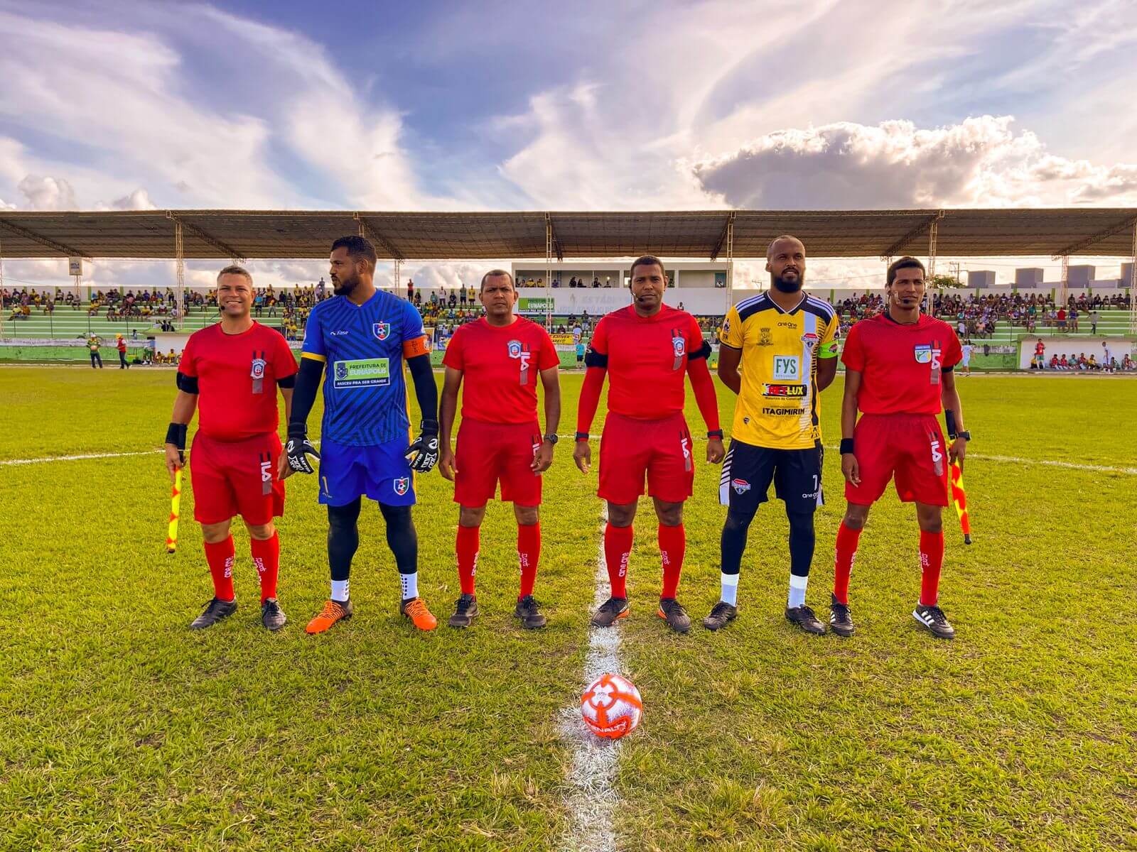 Com apoio da Prefeitura, Eunápolis garante vaga na terceira fase do Intermunicipal após goleada no Estádio Araujão 9