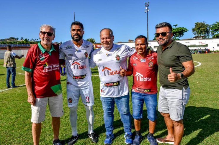 INTERMUNICIPAL: Seleção de Porto Seguro vence Teixeira de Freitas e se classifica para terceira fase 17