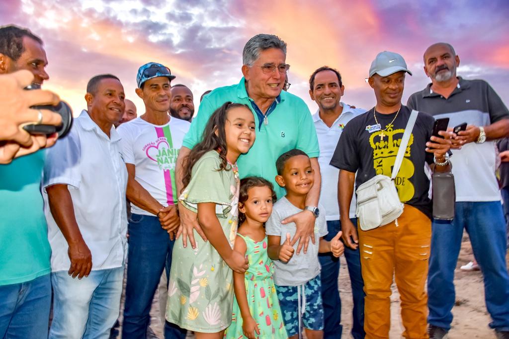 Prefeito Jânio Natal lança pedra fundamental de faculdade de Direito em Porto Seguro 11