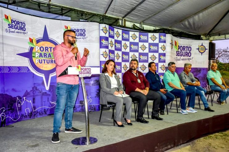 WhatsApp Image 2023-09-20 at 08.44.07 (2) Prefeito Jânio Natal lança pedra fundamental de faculdade de Direito em Porto Seguro 22