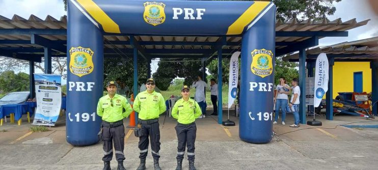 Agentes de Trânsito da Prefeitura de Eunápolis participam da abertura da Semana Nacional de Trânsito de 2023 em Eunápolis 8