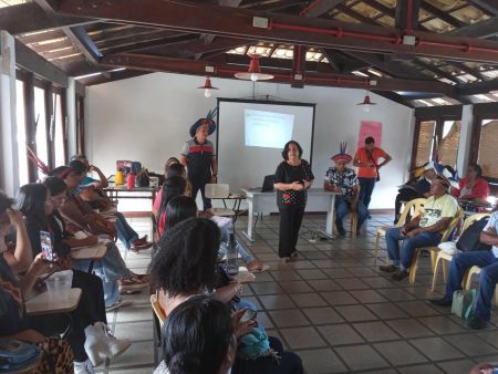 Lideranças e Educadores trabalham juntos para fortalecer a Educação Escolar Indígena em Porto Seguro 30