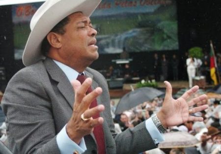 Templo do pastor Valdomiro vai a leilão com lance mínimo de R$ 38,5 milhões Templo do pastor Valdomiro vai a leilão com lance mínimo de R$ 38,5 milhões 9