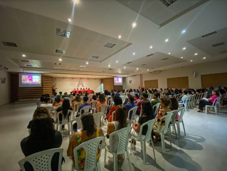 Prefeitura de Eunápolis inicia conferência para discutir temas do Plano Nacional de Educação 2024-2034 12