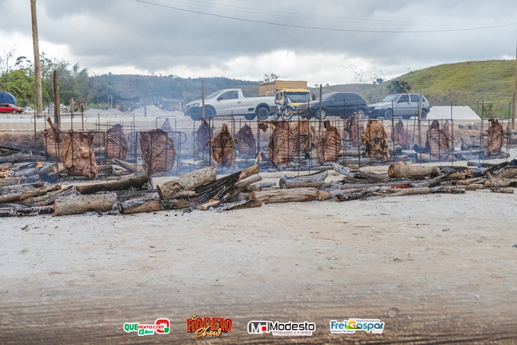 Último dia do Rodeio Show de Cachoeira do Aranã é marcado por grande Cavalgada 13