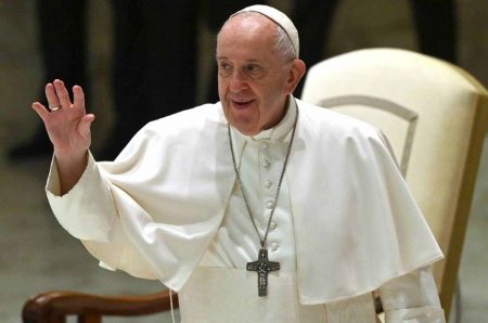 Papa Francisco abre possibilidade de benção a casais homossexuais 8