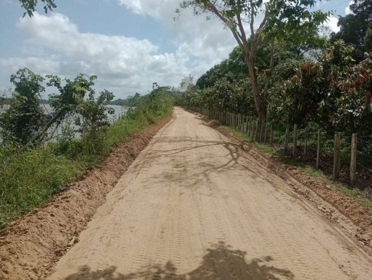 Estradas Barrolândia x Boca do Córrego x Brejinhos foram finalizada 4