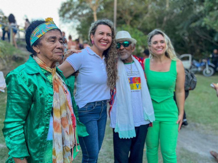 Prefeita Cordélia Torres participa de evento dedicado ao Dia Mundial dos Idosos no Parque Gravatá 15