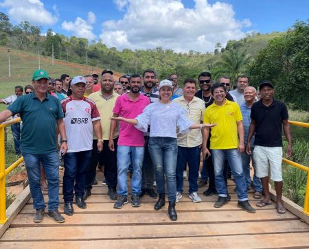 Prefeita Cordélia Torres cumpre compromisso com moradores do Itú/Miramar e entrega ponte que liga comunidades rurais 4