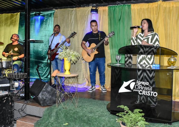 Igreja Brasil para Cristo completa 30 anos em Porto Seguro 26