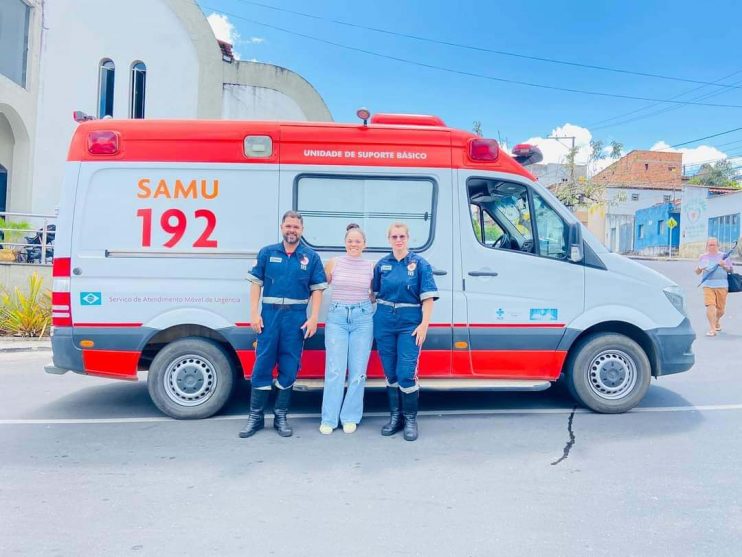 Brincadeiras, distribuição de presentes e muita animação marcam as comemorações pela semana da criança em Itagimirim 9