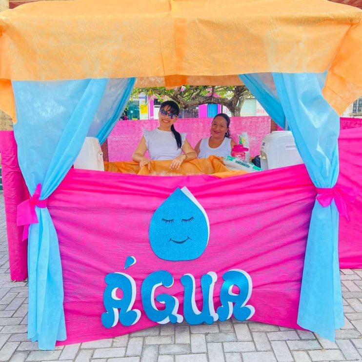 Brincadeiras, distribuição de presentes e muita animação marcam as comemorações pela semana da criança em Itagimirim 16