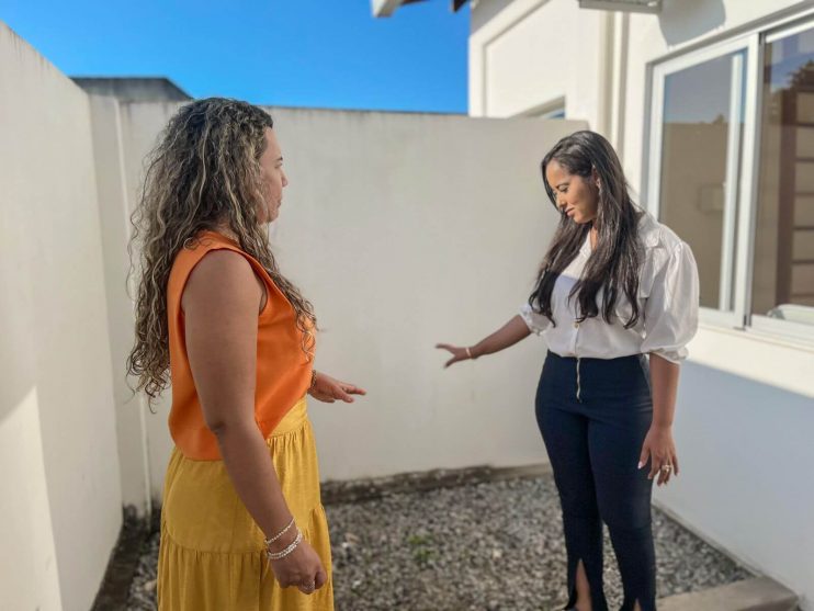 WhatsApp Image 2023-10-09 at 22.31.53 (1) Em fase de finalização, obra da Casa de Parto recebe visita da prefeita Cordélia Torres 9