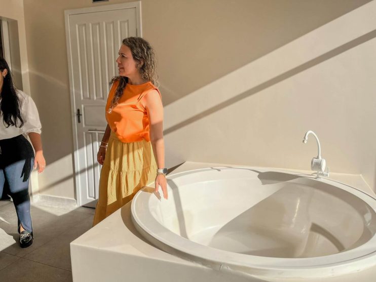 Em fase de finalização, obra da Casa de Parto recebe visita da prefeita Cordélia Torres 30