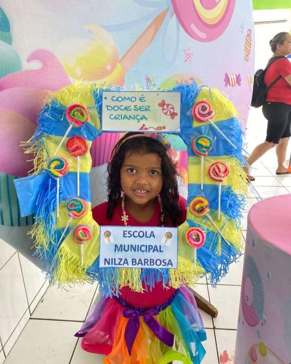 Escolas da rede municipal promovem eventos em comemoração ao Dia das Crianças em Eunápolis 18