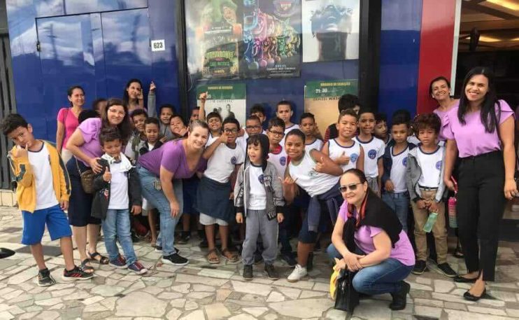 Escolas da rede municipal promovem eventos em comemoração ao Dia das Crianças em Eunápolis 12