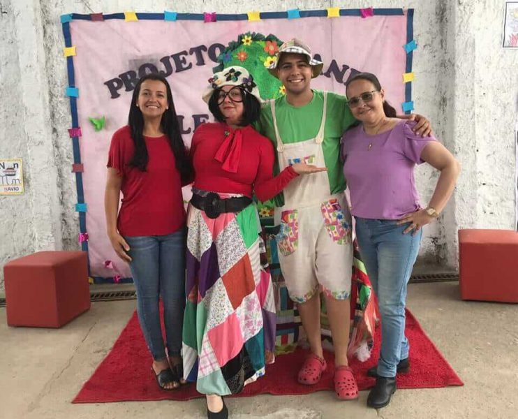 Escolas da rede municipal promovem eventos em comemoração ao Dia das Crianças em Eunápolis 10