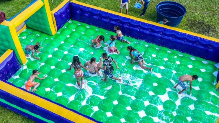 Rua da Alegria reúne centenas de moradores em comemoração ao Dia das Crianças em Gabiarra 19