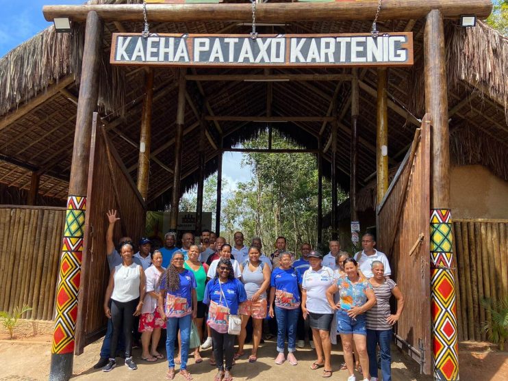 Alunos e professores do projeto Gari na Escola vivem imersão cultural na Reserva da Jaqueira 12