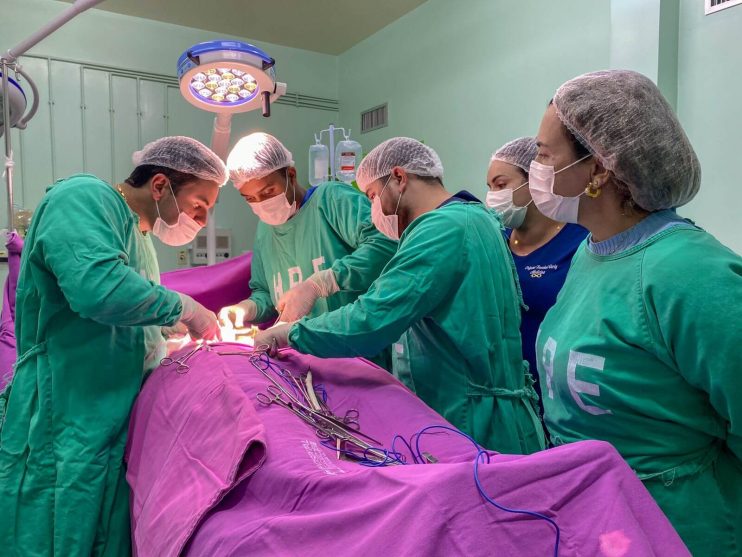 Hospital Regional inicia mutirão de cirurgias eletivas que beneficiará 65 pacientes em Eunápolis 16