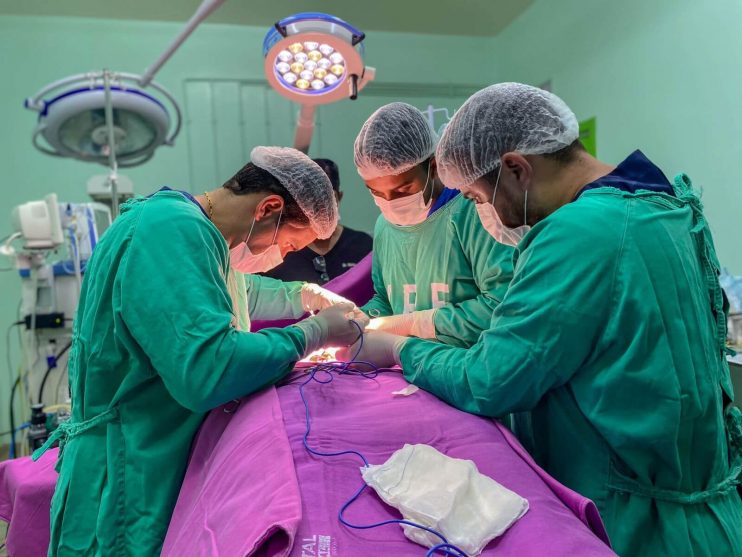 Hospital Regional inicia mutirão de cirurgias eletivas que beneficiará 65 pacientes em Eunápolis 9
