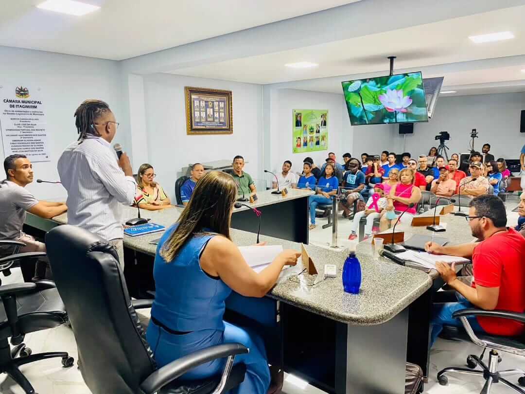 Prefeitura realiza audiência pública sobre a implementação da Lei Paulo Gustavo em Itagimirim 8