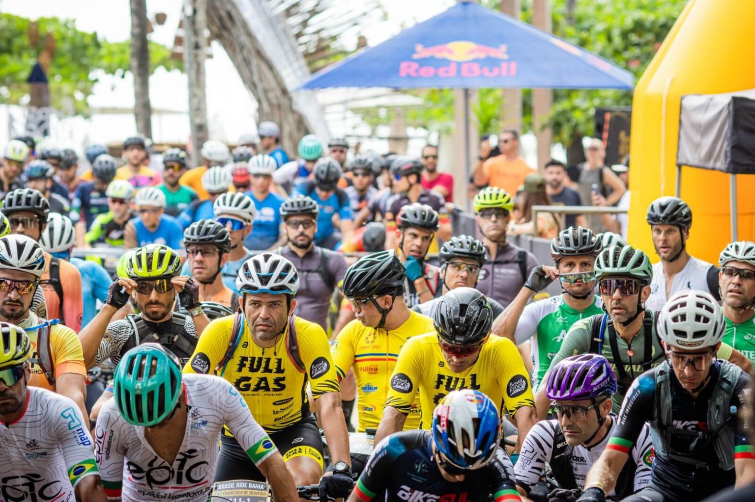 Porto Seguro é palco da 7ª edição da Brasil Ride e recebe atletas de ponta do Brasil e do mundo Porto Seguro é palco da 7ª edição da Brasil Ride e recebe atletas de ponta do Brasil e do mundo 10
